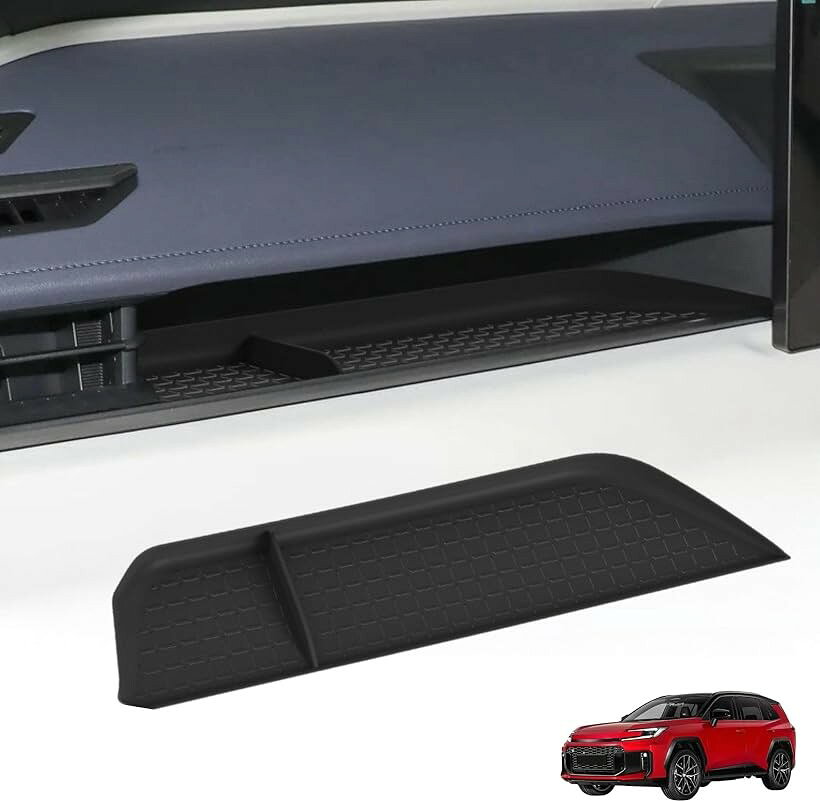 バリエーションコード : 2brpdsc425商品コード2brp3fq1t2商品名トヨタ 新型 RAV4 60系 専用 アクセサリー 助手席ダッシュボード 助手席トレイ ほこり防止 水洗い可能 収納マット 車種専用設計 隙間収納トレイ 内装パーツブランドmangokingカラーブラック「商品名」rav4専用 助手席ダッシュボードトレイマット 「対応車種」RAV4 rav4 新型RAV4（右ハンドル専用） 「設置位置」助手席ダッシュボード収納スペース 「素材」高品質ラバー素材（滑り止め加工） 「カラー」ブラック 「機能」滑り止め 防水 防汚 傷防止 汚れ防止 「用途」スマホ置き 小物置き 収納スペース保護 内装保護「特徴」 ・rav4専用設計で高いフィット感 ・ダッシュボードの傷防止 汚れ防止 ・スマホ 鍵 小物の収納に最適 ・滑りにくく安定した使用感 ・工具不要で簡単設置 ・水洗い可能で清潔に使用可能「適合」 ・RAV4 rav4 新型RAV4 ・右ハンドル車専用「注意事項」 ・年式やグレードにより形状が異なる場合があります ・右ハンドル専用のため左ハンドル車には適合しません※ 他ネットショップでも併売しているため、ご注文後に在庫切れとなる場合があります。予めご了承ください。※ 品薄または希少等の理由により、参考価格よりも高い価格で販売されている場合があります。ご注文の際には必ず販売価格をご確認ください。※ 沖縄県、離島または一部地域の場合、別途送料の負担をお願いする場合があります。予めご了承ください。※ お使いのモニタにより写真の色が実際の商品の色と異なる場合や、イメージに差異が生じることがあります。予めご了承ください。※ 商品の詳細（カラー・数量・サイズ 等）については、ページ内の商品説明をご確認のうえ、ご注文ください。※ モバイル版・スマホ版ページでは、お使いの端末によっては一部の情報が表示されないことがあります。すべての記載情報をご確認するには、PC版ページをご覧ください。本商品は新型rav4専用に設計された助手席用ダッシュボードトレイマットです。rav4の助手席前にある収納スペースにぴったりフィットし、車内の利便性と保護性能を同時に向上させる内装パーツです。RAV4アクセサリーとして非常に実用性が高く、スマホや鍵、小物類の置き場として最適です。rav4の内装はスタイリッシュですが、ダッシュボード収納部分は傷や汚れが付きやすい箇所でもあります。本製品を使用することで、ホコリ、水滴、擦り傷からしっかり保護し、長期間きれいな状態を維持できます。RAV4内装パーツとしてのドレスアップ効果もあり、純正の雰囲気を損なわず自然に馴染みます。滑り止め加工が施されたラバー素材を採用しており、スマホやサングラス、駐車券、鍵などを置いてもズレにくく、走行中でも安定感があります。rav4アクセサリーの中でも日常的に使用頻度が高い便利アイテムであり、実用性と機能性を兼ね備えています。また、設置は非常に簡単で、工具不要で置くだけで使用可能です。誰でもすぐに取り付けることができ、RAV4カスタム初心者の方にもおすすめの内装パーツです。取り外して水洗いも可能なため、常に清潔な状態を保つことができます。rav4専用設計のためフィット感が高く、ズレにくく、純正アクセサリーのような一体感を実現しています。RAV4のカスタムや内装アクセサリーを検討している方に最適な商品です。rav4アクセサリー、RAV4内装パーツ、rav4カスタム、rav4収納、rav4便利グッズとして幅広く活用できるおすすめアイテムです。