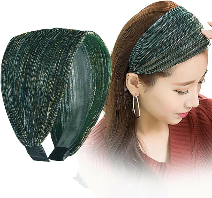 バリエーションコード : 2buc335cgo商品コード2buc33l9k1商品名カチューシャ ヘアバンド幅広 おしゃれ ヘアアクセ プリーツ レディース しっかりとまる すべり止め ボブ ヘアアクセサリー ヘアアクセ かわいい 可愛い サテン 太め 髪飾りブランドLiebendoカラーエメラルドサイズ等フリーサイズ「上品な輝きのラメデザイン」 プリーツ加工xラメ糸の組み合わせで、動くたびにきらめきが広がり、顔まわりを華やかに演出します。「幅広タイプで小顔効果」 顔まわりをスッキリ見せる幅広デザイン。ヘアアレンジなしでもおしゃれ感がアップ。「軽量＆快適なつけ心地」 柔らかな素材と程よいホールド感で、長時間つけても頭が痛くなりにくい快適設計。「シーンを選ばないアイテム」 普段使いからオフィス、パーティー、結婚式まで幅広く活躍。大人可愛いスタイルにぴったり。「選べる豊富なカラー展開」 エメラルド、ネイビー、グレー、レッド、ブラック、イエローの6色展開で、コーデや気分に合わせて選べます。※ 他ネットショップでも併売しているため、ご注文後に在庫切れとなる場合があります。予めご了承ください。※ 品薄または希少等の理由により、参考価格よりも高い価格で販売されている場合があります。ご注文の際には必ず販売価格をご確認ください。※ 沖縄県、離島または一部地域の場合、別途送料の負担をお願いする場合があります。予めご了承ください。※ お使いのモニタにより写真の色が実際の商品の色と異なる場合や、イメージに差異が生じることがあります。予めご了承ください。※ 商品の詳細（カラー・数量・サイズ 等）については、ページ内の商品説明をご確認のうえ、ご注文ください。※ モバイル版・スマホ版ページでは、お使いの端末によっては一部の情報が表示されないことがあります。すべての記載情報をご確認するには、PC版ページをご覧ください。