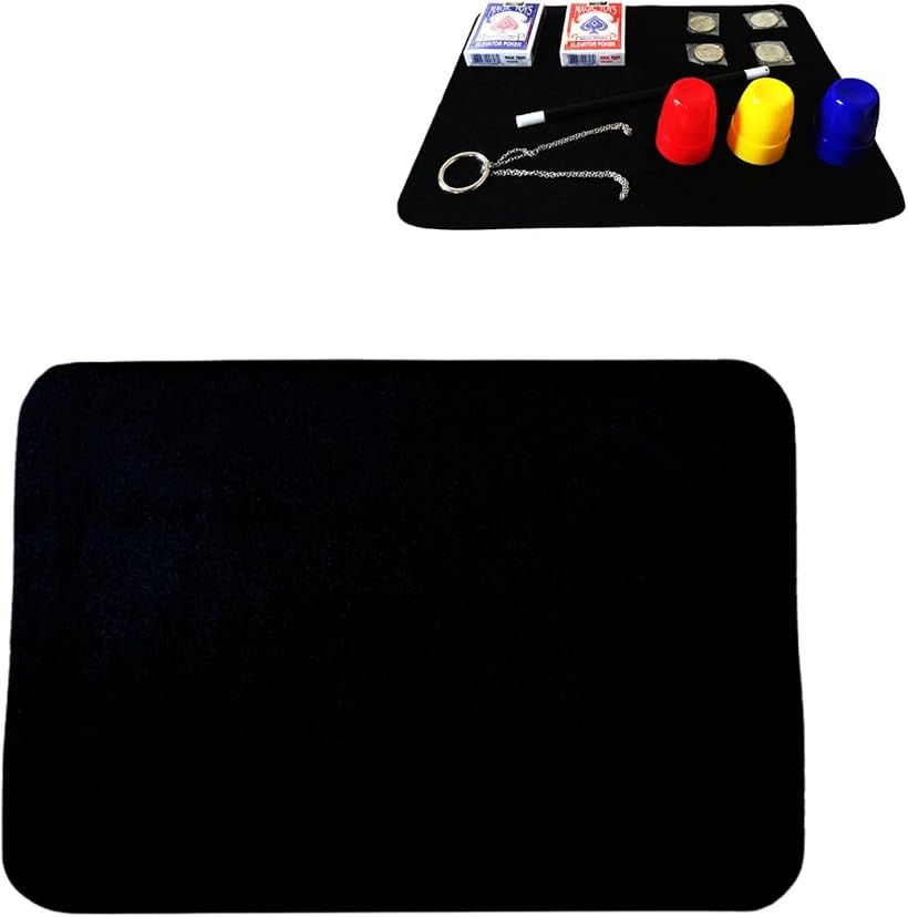 バリエーションコード : 2b903310vg商品コード2b903kuyxq商品名マジックマット 手品マット クロースアップ マット テーブルマット 裏面 すべり止め加工ブランドFALOFALOカラーブラックサイズ等40x60cm「手品用マジックマット」このマジックマットはテーブルマジックやカードゲームに最適です。表面には高品質なベルベット、裏面にはすべり止めのラバー加工が施されています。「クロースアップマット」柔らかく滑りにくいマットはカードマジックやコインを使ったマジックにも適しています。スムーズなパフォーマンスが可能になります。「2つのサイズ」大判の40cmx60cmと30cmx40cmの2つのサイズをご用意いたしました。「丁寧な梱包」FALOFALOオリジナルパッケージでお届けいたします。※ 他ネットショップでも併売しているため、ご注文後に在庫切れとなる場合があります。予めご了承ください。※ 品薄または希少等の理由により、参考価格よりも高い価格で販売されている場合があります。ご注文の際には必ず販売価格をご確認ください。※ 沖縄県、離島または一部地域の場合、別途送料の負担をお願いする場合があります。予めご了承ください。※ お使いのモニタにより写真の色が実際の商品の色と異なる場合や、イメージに差異が生じることがあります。予めご了承ください。※ 商品の詳細（カラー・数量・サイズ 等）については、ページ内の商品説明をご確認のうえ、ご注文ください。※ モバイル版・スマホ版ページでは、お使いの端末によっては一部の情報が表示されないことがあります。すべての記載情報をご確認するには、PC版ページをご覧ください。