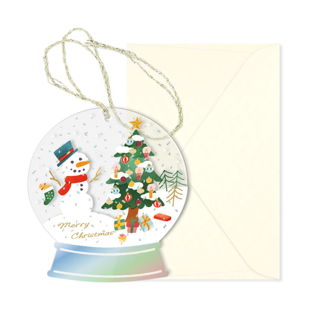 商品の特徴 付属のメッセージカードと一緒にプレゼントとして贈れたり、クリスマスプレゼントのラッピングやクリスマスツリーのオーナメントにも使えます。 見る角度によって色が変化する、ホログラム箔が施された透明素材のタグカードです。 【注意】こちらのカードはサイズが小さい為、付属の封筒では郵送はできません。 サイズ・重量 ◇パッケージサイズ：H103×W66×D2mm ◇カードサイズ：H69×W63mm（閉じた状態） ◇メッセージカード：H30mm×W50mm ◇封筒サイズ：H65mm×W100mm ◇紐：約110mm（仕上がりサイズ） 商品詳細 ◇仕様：タグカード ◇加工：ホログラム箔、紐付き ◇メッセージ用ミニカードが付属 注意事項 ※本商品は郵便物の最小サイズを満たしていない為、こちらの商品単体では郵送できません。 ※商品画像は、実際の商品と、色味が多少異なる場合もございます。また、掲載上各パーツの比率は同一ではありません。予めご了承ください 【active corporation christmas card クリスマスカード X'masカード エアメール 12月25日】【商品名】クリスマスカード 洋風 タグカード 雪だるまとツリー XTC-09 リュリュ 透明素材・ホログラム箔 ミニサイズの為郵送不可 Christmas card グリーティングカード 多目的 X'mas card カード エアメール 商品の特徴 付属のメッセージカードと一緒にプレゼントとして贈れたり、クリスマスプレゼントのラッピングやクリスマスツリーのオーナメントにも使えます。 見る角度によって色が変化する、ホログラム箔が施された透明素材のタグカードです。 【注意】こちらのカードはサイズが小さい為、付属の封筒では郵送はできません。 サイズ・重量 ◇パッケージサイズ：H103×W66×D2mm ◇カードサイズ：H69×W63mm（閉じた状態） ◇メッセージカード：H30mm×W50mm ◇封筒サイズ：H65mm×W100mm ◇紐：約110mm（仕上がりサイズ） 商品詳細 ◇仕様：タグカード ◇加工：ホログラム箔、紐付き ◇メッセージ用ミニカードが付属 注意事項 ※本商品は郵便物の最小サイズを満たしていない為、こちらの商品単体では郵送できません。 ※商品画像は、実際の商品と、色味が多少異なる場合もございます。また、掲載上各パーツの比率は同一ではありません。予めご了承ください 【active corporation christmas card クリスマスカード X'masカード エアメール 12月25日】 クリスマスカード商品一覧はこちら ＞