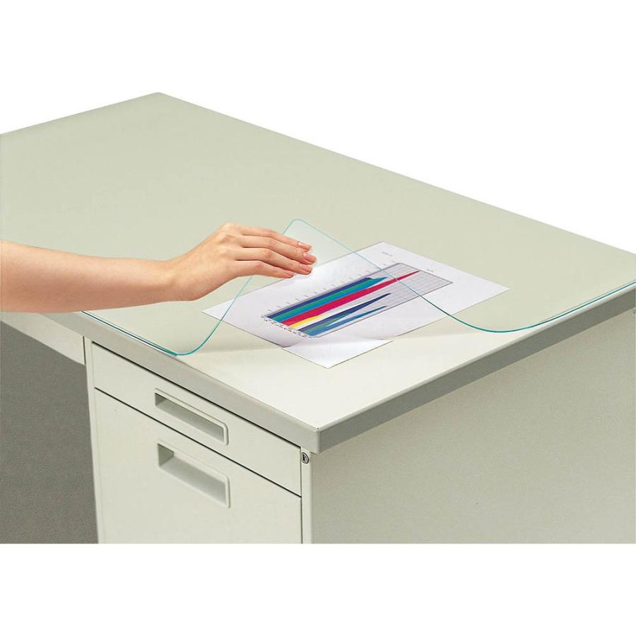 ■商品について■ こちらの商品はメーカー取寄せ商品となります。通常は2〜3営業日以内には出荷させていただきますが、メーカー在庫切れの場合はお届けまでにお時間をいただく場合がございます。また完売・長期欠品の場合はキャンセルさせていただく場合もございます。予めご了承くださいませ。尚キャンセル等の場合は、ご連絡させていただきます。 ■注文・出荷について■ こちらの商品はメーカー直送品の為、他商品との同時購入時でも単品で別出荷となります。予めご了承ください。 ●PVC製。外寸法：1587・787 仕様：S（下敷きなし） サイズ（JIS規格の天板寸法）：1600・800 材質：PVC製 事務用品商品一覧はこちら