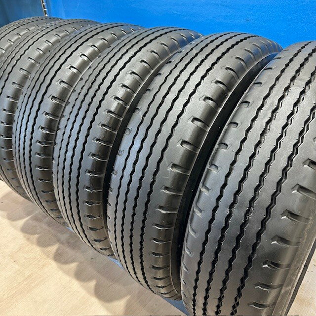 205/75R16 サマータイヤ　ヨコハマ トラック用6本セット 中古 ヨコハマタイヤ 中古 ヨコハマ RY108 205/75R16 113/111 LT