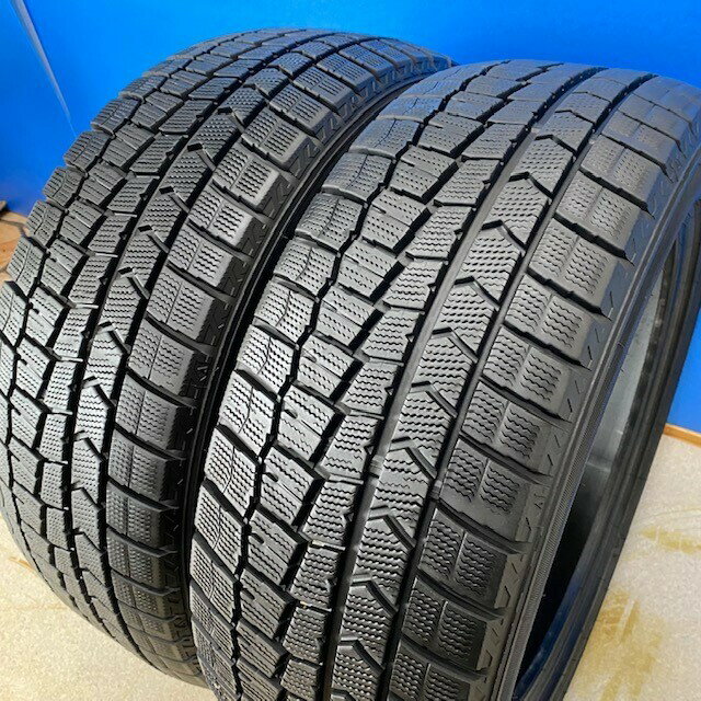 商品情報●管理番号SB4-7955●サイズ225/50R18　95Q●種類スタッドレスタイヤ●メーカーダンロップ●銘柄WINTER　MAXX　WM02●本数2本●製造年週2019年製造●残溝8.0mm/8.0mm（8.5分山）●状態非常に良い●パンク歴無●エア漏れ無●ビード切れ無●ひび割れ無❣注意店頭販売も兼ねている商品もございますので早期終了する場合がございますので予めご了承下さい。タイヤの状態、残溝に関しては個人差があります。商品画像、説明文にてご判断ください。室内にて保管しておりますので劣化は最低限に抑えられていると思います。この商品は 中古タイヤ　中古　225/50R18　中古　スタッドレスタイヤ　ダンロップ　WINTER　MAXX　WM02　225/50/18　2本セット　中古　タイヤ　【送料無料】　【中古】 ポイント 【送料無料】　【2019年製造】　225/50R18　中古　スタッドレス　ダンロップ　WINTER　MAXX　WM02　225/50/18　2本　中古　タイヤ【中古】 ショップからのメッセージ こんにちは！当社は茨城県龍ヶ崎市の株式会社ホルチン商事・中古タイヤショップと申します。国産メーカーを中心に優良中古タイヤを販売しております。弊社の中古タイヤは1本1本丁寧に目視検品、専用の機械で点検済みの商品となります。柔軟にご対応させて頂きます。是非ご検討の上、ご購入お待ちしております。中古商品の為なにか気になる事ありましたらご質問下さい。☎0297-63-2501 納期について 4