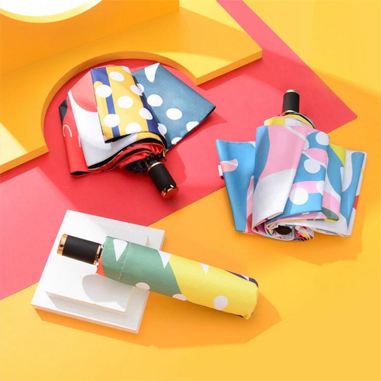 【初購入8％OFFクーポン】 日傘 折りたたみ傘 自動 レディース メンズ 黒ゴム 軽量 晴雨兼用 折りたたみ傘 UVカット 花柄 8本骨雨傘 遮光 遮熱 3段折りたたみ 紫外線対策 女性用 きれいめ