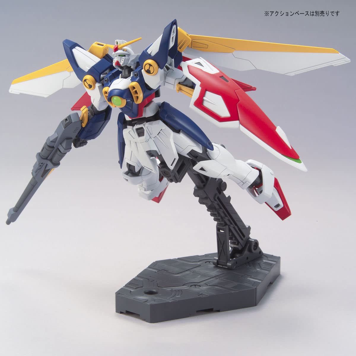 ほすけっと楽天市場店の【送料無料】BANDAI SPIRITS(バンダイ スピリッツ) HGAC 1/144 XXXG-01W ウイングガンダム (新機動戦記ガンダムW)｜アングル3