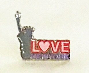 USAピンバッチHL-024 LOVE NEWYORK　【送料込み】【他商品との同梱不可】