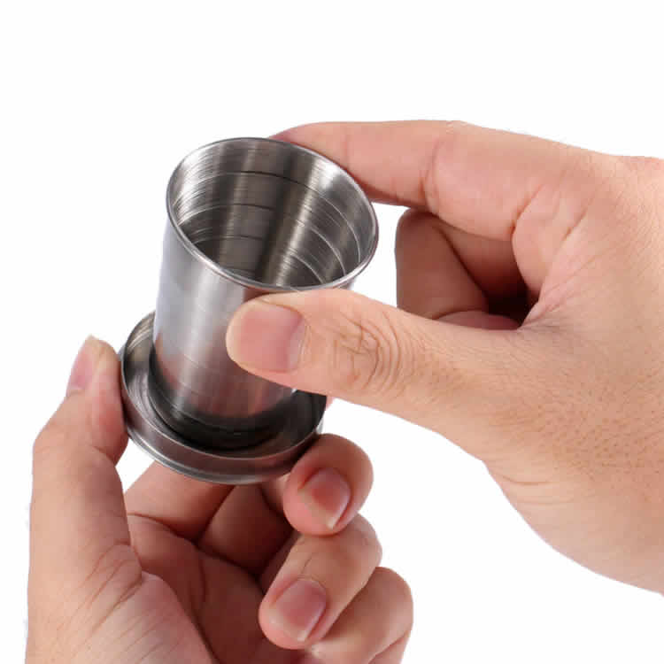 折り畳みステンレス カップ キーホルダー付 コンパクトサイズ 収納便利 伸縮可能 持ち運び便利 軽量 FOC256通販格安セール情報　楽天　通販