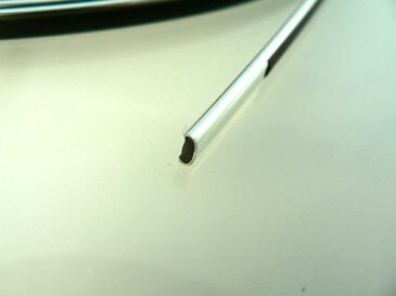 メール便可|マルチモール 幅4mm 長さ3m クローム 車内に最適! メッキ素材/クリエイト:X393