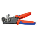 メーカー名：KNIPEX(クニペックス)品番：1212-02商品名：ワイヤーストリッパー●プライヤー材質：スチール(黒色表面処理)●ハンドル仕様：コンフォート●刃材質：特殊工具鋼・油焼き入れ●ストリッピング能力(mm2)：0.03-0.09・0.14・0.38・0.57・1.0・1.5・2.08●全長(mm)：195●質量(g)：447●替刃品番：1219-02●テフロン・シリコン・ゴム等のデリケートな被覆も簡単にストリッピング(皮むき)することができる。●極めて精密なブレードにより、より線等も丁寧にストリッピング(皮むき)することができる。●ストリッピング(皮むき)する長さを固定するストッパー付きなので繰り返しの作業も容易。●それぞれの導体断面積に正確に調整される、交換可能な形状刃(4枚一式)。●スムーズに操作できる構造。●軽量でコンパクトなデザイン。●握りやすいハンドル形状により快適に作業が行える。●2番目の二枚刃が、残りの絶縁を確実に保持します。●連続作業の際に、ストリップ長を同じにする長さ調整ストッパーが付いています。●ケーブルガイドが付いているので、刃の絶縁除去箇所にケーブルを正確に位置決めできます。※コンフォートハンドル(本品)は絶縁ではありません。