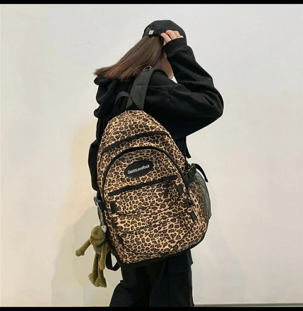 リュック レディース バックパック リュックサック 通学 通勤 大容量 リュックサック バッグ 多収納 A4 大きめ かばん 中学生 高校生 学生 大人 アウトドア 女子 ブラック ヒョウ柄 入学式