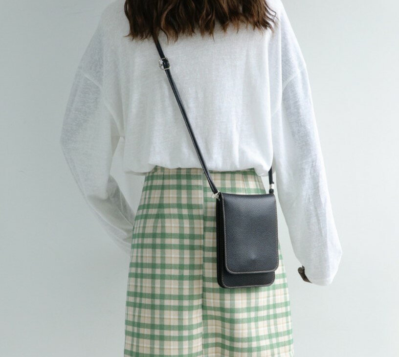 ポシェット入れたまま！クリア スマホショルダーバッグ ミニバッグ 斜めかけ スマホポシェット 小物入れ 6色