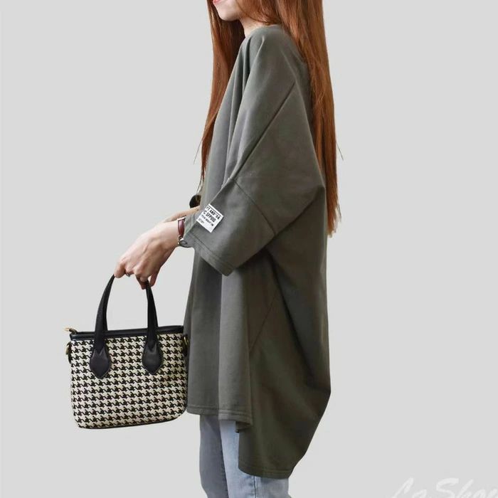 ゆったり 袖あり レディース tシャツワンピース 半袖 スリット5分袖 体型カバー ミドル丈 半袖 無地 レディース 3