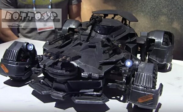 本物の商品 大割引人気爆発 ラジコンカー 1 10 その他 Mattel 巨大 超精密ラジコン Vs バットマン バットマン Vs スーパーマン バットモービル ジャスティスリーグ バットモービル バットマン Vs スーパーマン ジャスティスの誕生 予約商品