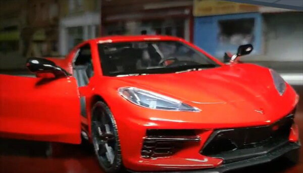 ミニカー　1/24　MOTORMAX☆ 2020　コルベット・スティングレー　C8　赤色　 Chevrolet Corvette C8 Stingray 　【予約商品】