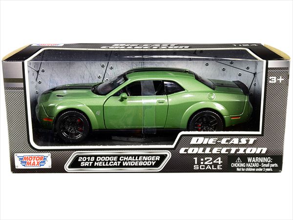 ミニカー　1/24　MOTORMAX☆2018 ダッジ・チャレンジャー　モスグリーン色　SRT Hellcat Widebody