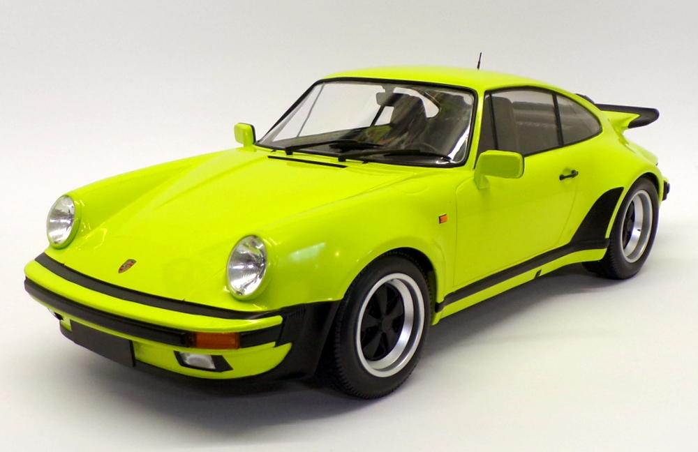 ミニカー　1/12　ミニチャンプス　ポルシェ　911　ターボ　アシッドグリーン　Minichamps 1/12 Scale Diecast 125 066118 - 1977 Porsche 911 Turbo【限定予約商品】