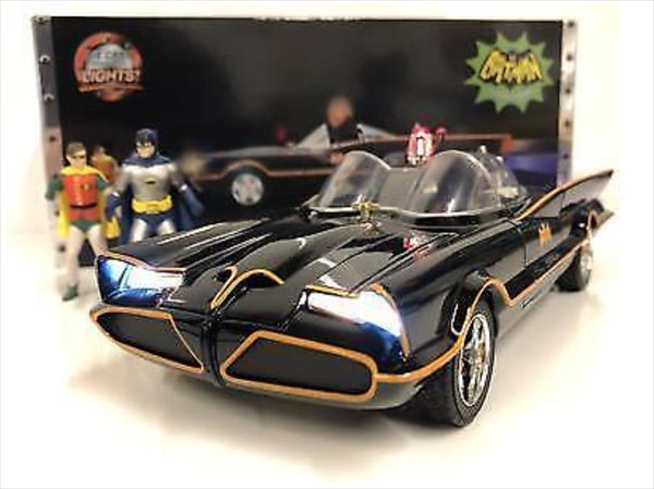 ミニカー 1/18 JadaTOYS/特別豪華モデル 1966年 バットマン TVシリーズ バットモービル フィギュア付♪ライト点灯【予約商品】ポイント5倍