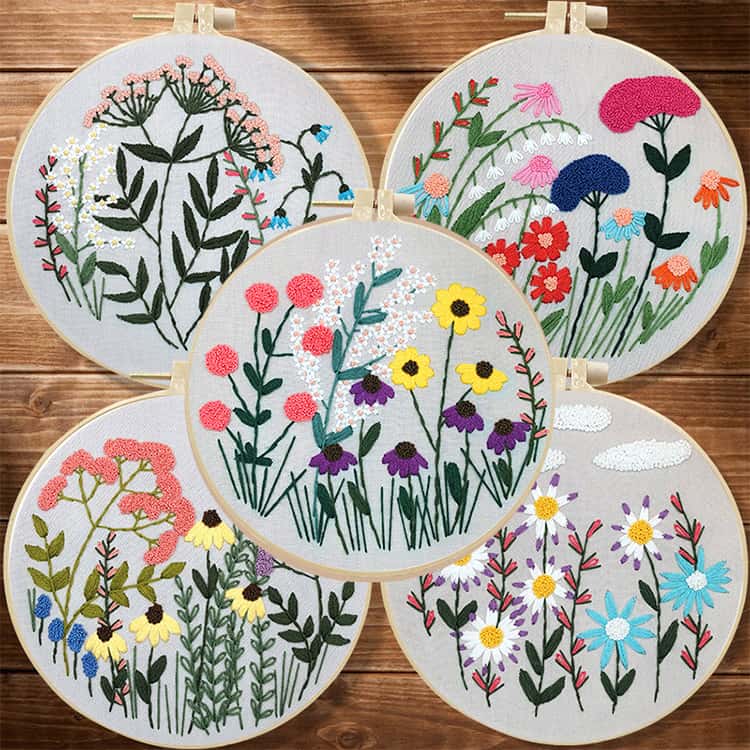 かわいい 刺しゅう 刺繍キット 刺繍キット 初心者 英語説明書付き 刺繍キット かんたん 初級 花 プラスチック製の枠付き 刺繍材料セット ボタニカル 材料セット セット 簡単 刺しゅうキット 手芸キット 基本ステッチ 手芸 ハンドメイド 2