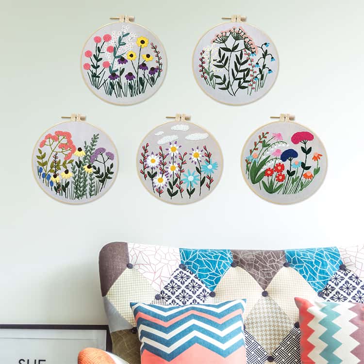 かわいい 刺しゅう 刺繍キット 刺繍キット 初心者 英語説明書付き 刺繍キット かんたん 初級 花 プラスチック製の枠付き 刺繍材料セット ボタニカル 材料セット セット 簡単 刺しゅうキット 手芸キット 基本ステッチ 手芸 ハンドメイド 3