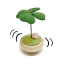 ゆらゆらクローバー ブタ 卓上飾り ちりめん細工 天然木 龍虎堂(リュウコドウ)日本製 縮緬 ミニ置物 ぶた置物 豚好き 小さな置物 小物 和小物 インテリア 飾り 贈り物 和雑貨 和風