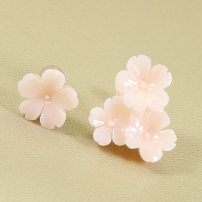 ミッド珊瑚 ピンク ピアス 桜 花 K18YG 18金 イエローゴールド 無染色 JUNSUI レディース 女性 ファッション アクセサリー ジュエリー 珊瑚婚式 3月誕生石 ラッピング無料 送料無料