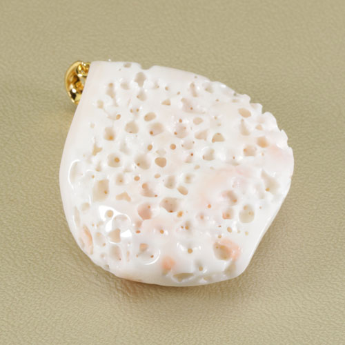 ミッド珊瑚 ピンク ペンダント シルバー 無染色 SANSUI 3月誕生石 天然珊瑚 sango 本さんご コーラル 宝石 サンゴ 土佐 高知 ラッピング 無料 送料無料