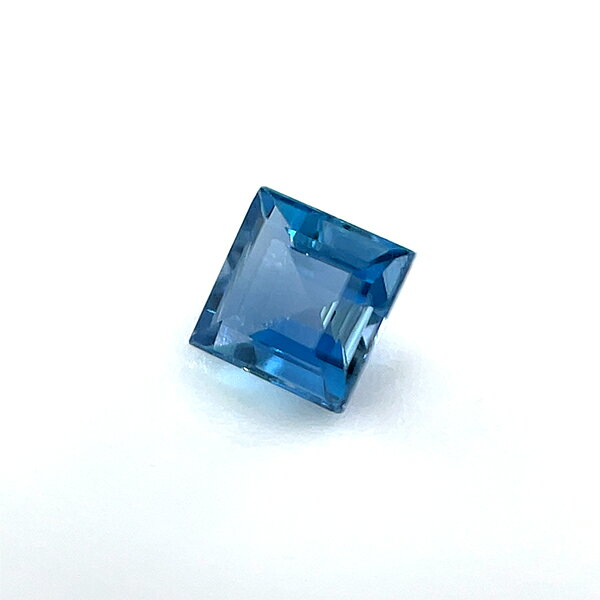 ブラジル産！サンタマリア　アクアマリン ルース 0.21ct【品質保証書付】