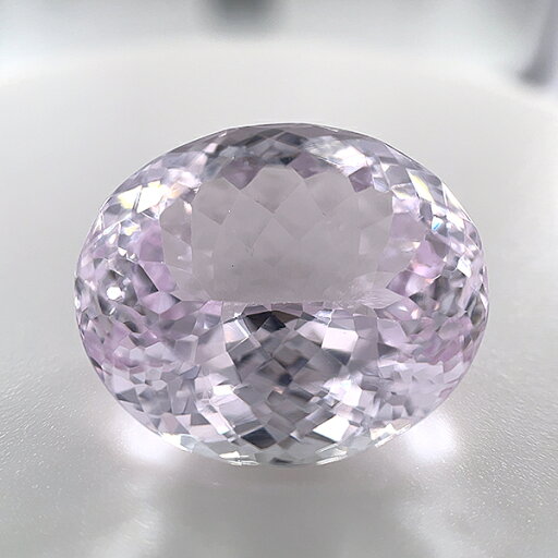 クンツァイト ルース 20.065ct【品質保証書・日本宝石学日協会ソーティング付き】 クンツァイト ルース 20.065ct【品質保証書・日本宝石学日協会ソーティング付き】