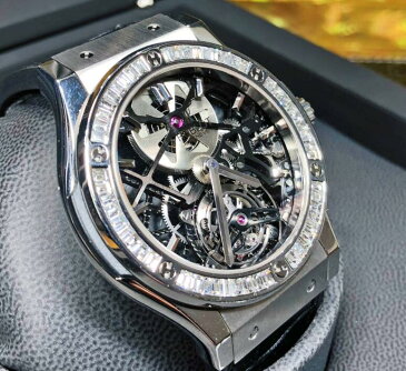 【新同品】HUBLOT ウブロ クラシックフュージョン　505.NX.0170.LR　18kホワイトゴールド トゥールビヨン メンズ　腕時計　watch 【送料・代引手数料無料】