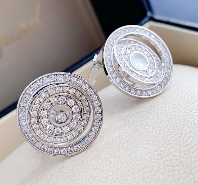 【新品】Chopard ショパール　HAPPY DIAMONDS　イヤリング 18Kホワイトゴールド ダイヤモンド 837700-1002 (18kホワイトゴールド9.7g/ダイヤ0.77ct)