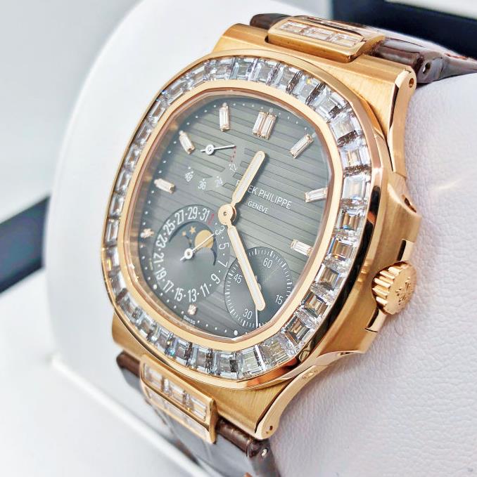 【新品】Patek Philippe　パテックフィリップ ノーチラスバゲットダイヤモンド 18Kローズゴールド 5724R-001 メンズ 腕時計　watch【送料・代引手数料無料】