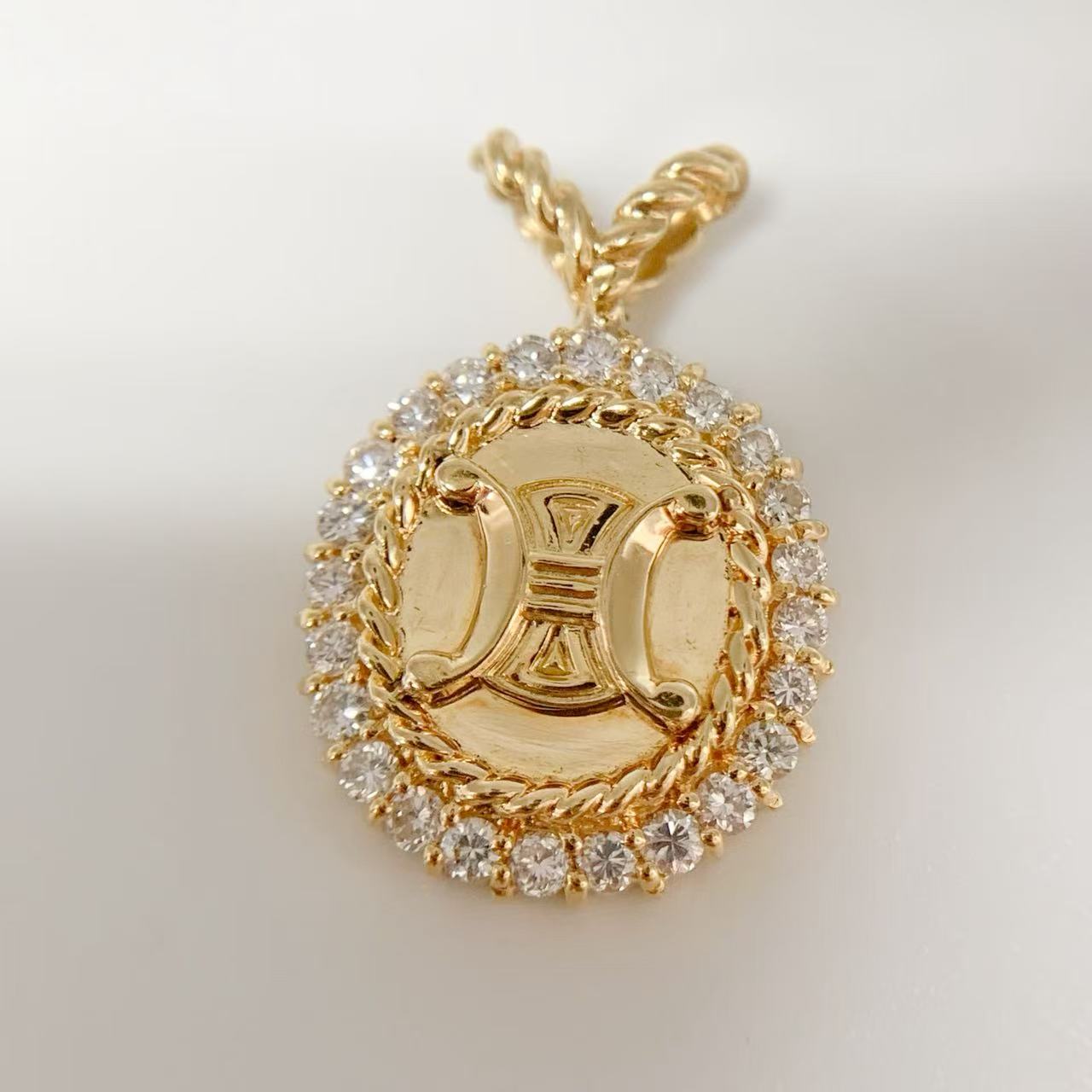 楽天市場】セリーヌ（ペンダントトップ｜レディースジュエリー