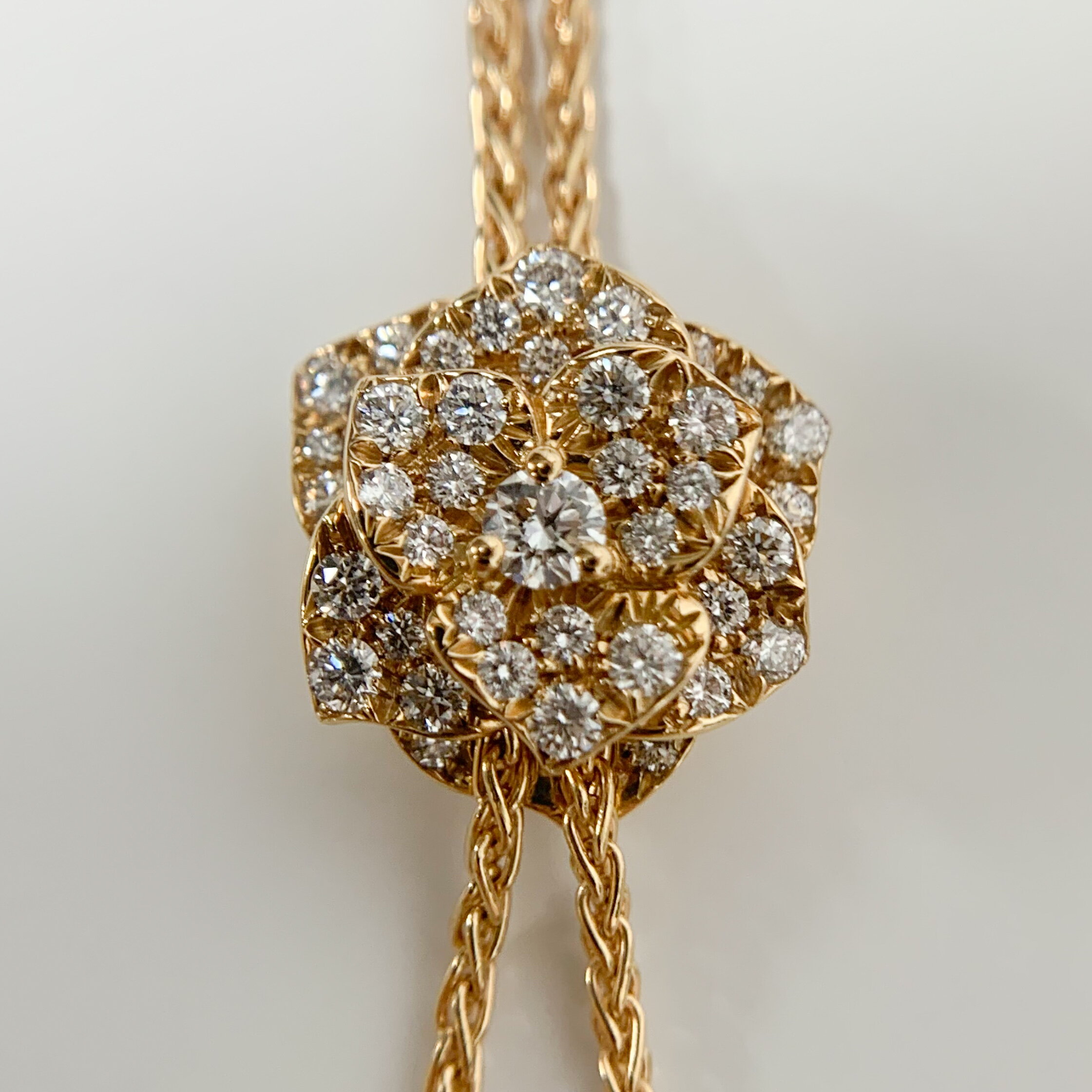 【中古】ピアジェ PIAGET ローズ ペンダント ネックレス K18 ダイヤモンドのサムネイル