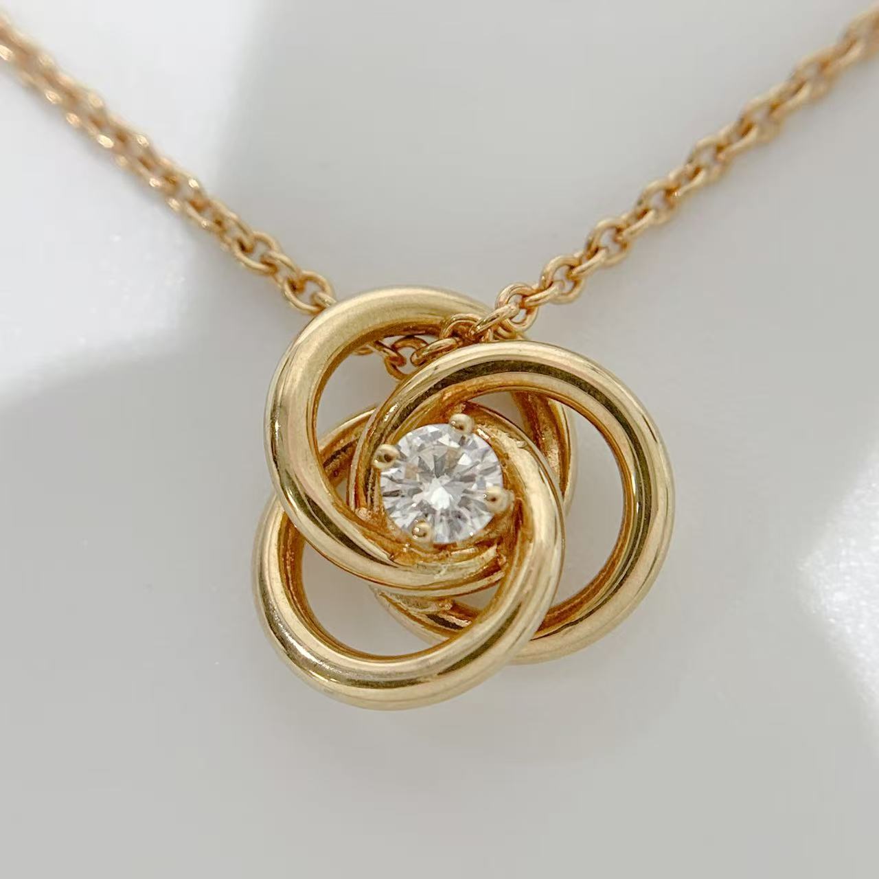 Rakuten - 【最終価格】【中古】ティファニー TIFFANY&Co. ネックレス スリーフープ ダイヤモンド K18YG イエローゴールド