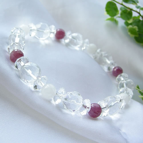 ブレスレット パワーストーン アゼツライト ルビー ヒマラヤ水晶 【アゼツライトとルビー ヒマラヤ水晶ブレスレット】天然石 幸運 お守り 占い ホワイト ピンク...