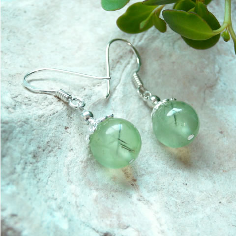 パワーストーン マスカットグリーンの結晶10ミリプレナイトピアス ノンホールピアス パワ−スト−ン 天然石 水晶メンズ レディース 癒し...