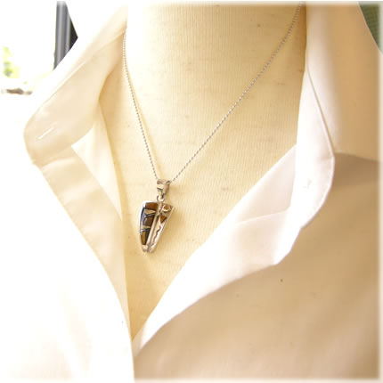 インディアンジュエリー パワーストーンズニ ペンダント パワ−スト−ン 天然石 水晶メンズ レディース 癒し 浄化 幸運 天然石 送料...