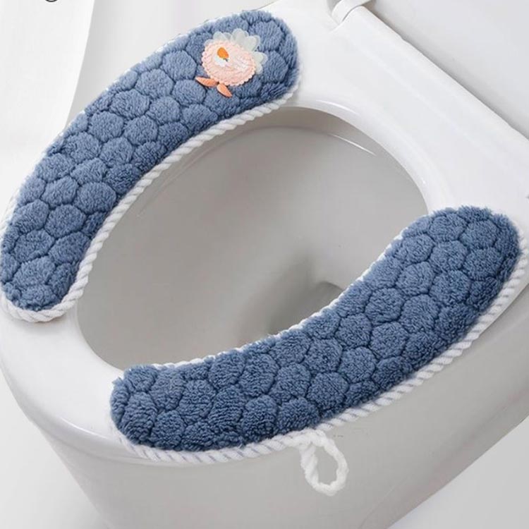 HPY商城の【新品発売期間限定特価】【2組セット】 便座カバー トイレカバー 便座シート 貼るタイプ 洗浄暖房型 O型 U型 おしゃれ 使い捨て 厚手 洗える ふわふわ ふんわり 吸着 便座クッション 便座マット ずれない 暖かい 防臭 洗える 抗菌 シンプル 無地 省エネ 節電 送料無料｜アングル2