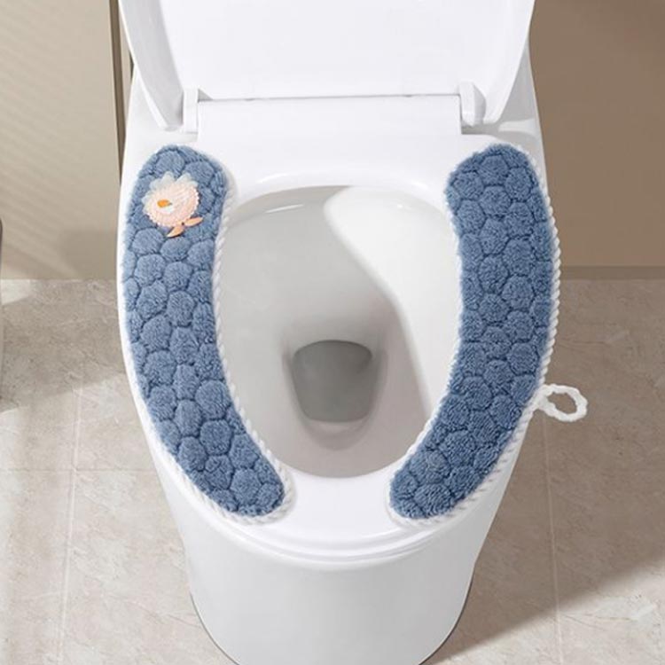 HPY商城の【新品発売期間限定特価】【2組セット】 便座カバー トイレカバー 便座シート 貼るタイプ 洗浄暖房型 O型 U型 おしゃれ 使い捨て 厚手 洗える ふわふわ ふんわり 吸着 便座クッション 便座マット ずれない 暖かい 防臭 洗える 抗菌 シンプル 無地 省エネ 節電 送料無料｜アングル3