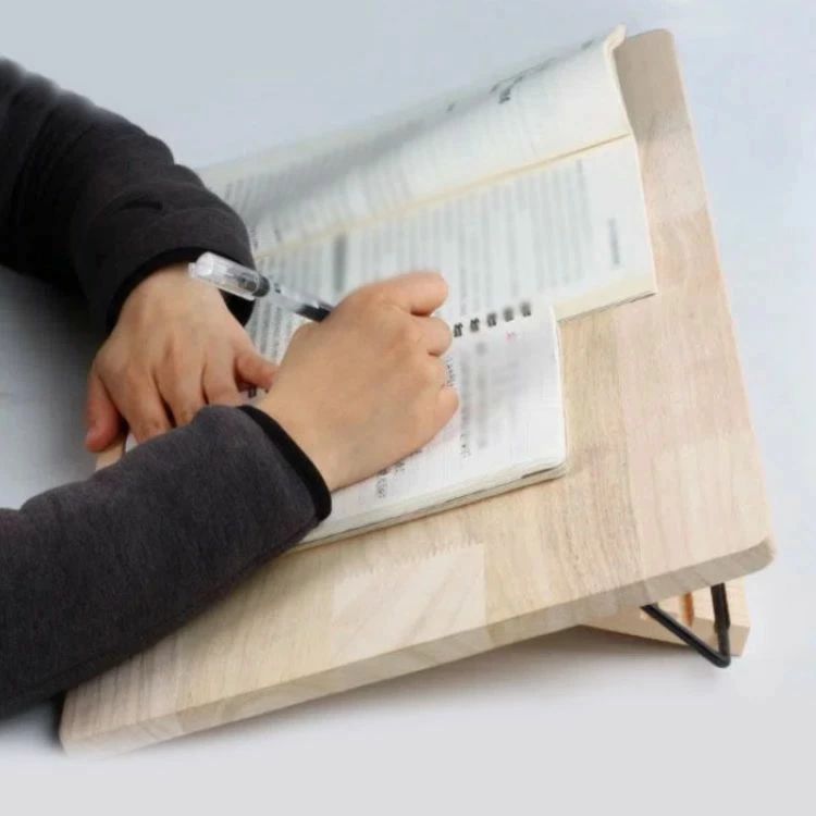 【レビュー特典 20%OFF】傾斜 スタンド デスク リビング学習ボード 角度調整 用 ブックスタンド 60×30cm 子供 木製 5段階角度調節 書見台 読書台 学習台 学習補助 卓上 本 ライティングボード タブレット ノートパソコン 大人 [3]