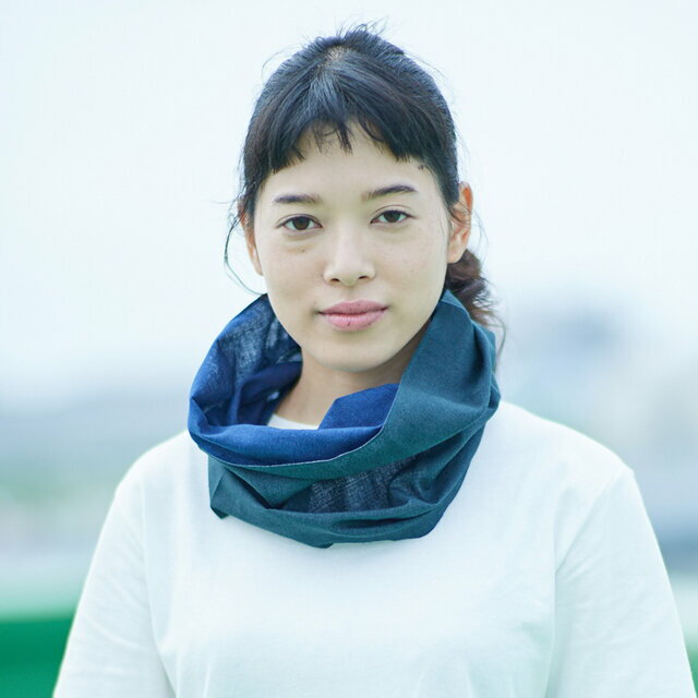 首の肌着 日除け スヌードOo ワォ【Blue×Green】てぬぐい 手ぬぐい キャンプ アウトドア 汗拭き モダン 雑貨 日本製 made in Japan 綿100% 伝統 伝統工芸 おしゃれ UV対策 手ぬぐいスヌード ギフト プレゼント リバーシブル 竹野染工 染色 染め