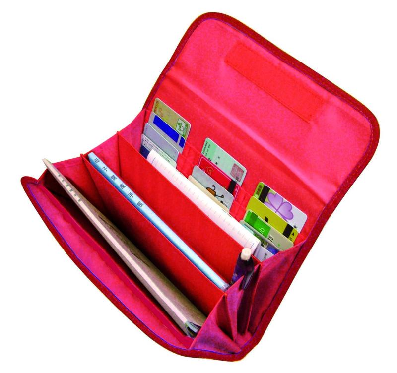 クーザ ジャバラ式マルチケース (トイストーリー/総柄) DMM-2212