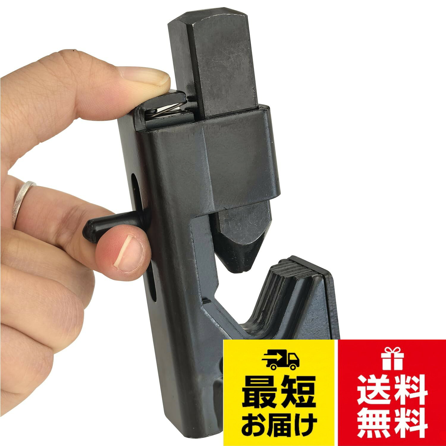 【製品仕様】材質：炭素鋼；サイズ：（約）10*5*5cm；圧着範囲：8〜4/0AWG（ 8 AWG、6 AWG、4 AWG、2 AWG、1 AWG、0 AWG、00 AWG、000 AWG、0000 AWG）；圧着タイプ：ハンマー式；重量：630g。【片手で操作する】手のひらに収まるほどのポケットサイズで設計されており、軽量で片手操作が可能です。ミニサイズで持ち運びにも便利。さまざまな配線作業の現場で活躍します。8 AWGから0000 AWGまでの幅広いケーブルサイズに対応する設計は、プロフェッショナルな作業現場でも、日曜大工の場でも理想的なツールとなります。。【ハンマー式】通常の手動式圧着工具とは異なり、ハンマーで叩くことで強力な圧着が可能です。この方法は、手の力をほとんど使わずに効率的かつ確実に端子を固定することができます。特に、太めのケーブルや端子を扱う場合に便利です。。【スプリング内蔵】内蔵されたスプリング機構により、異なるサイズのケーブルや端子に素早く対応できます。ケーブルの太さや端子の大きさが変わっても、スムーズな圧着作業を実現します。プロの現場や日常的な配線修理で汎用性の高さを発揮します。。【品質保証】受けった商品は、何か問題がありましたら、いつでも連絡してください、[Socpuro]はあなたの問題を解決するために最善を尽くします。Socpuro ケーブル圧着工具 ハンマー式 ワイヤー端子 圧着ペンチ 圧着範囲8〜4/0AWG ワイヤー端子 手動圧着 スプリング内蔵 コンパクト 携帯便利 使いやすい