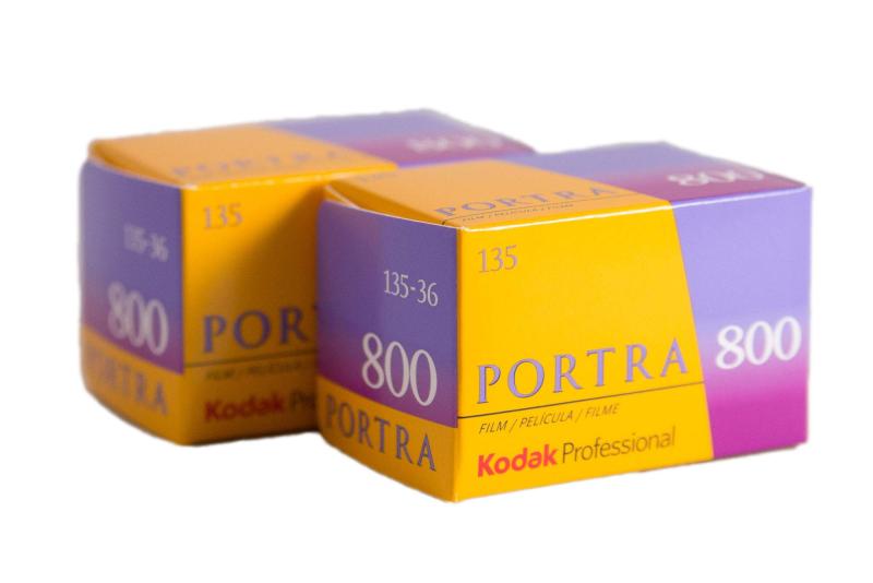 Kodak カラーネガティブフィルム プロフェッショナル用 35mm ポートラ800 36枚(2本セット)