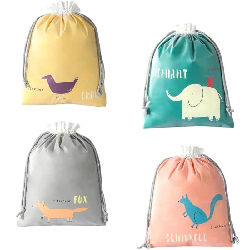 UOPR ビニール 巾着袋 4枚セット 収納ポーチ 防水 防塵 収納袋 軽量 旅行用品 温泉バッグ トラベルポーチ 戸外運動 小物入れ 靴袋 濡れた服 水着 収納ポーチ