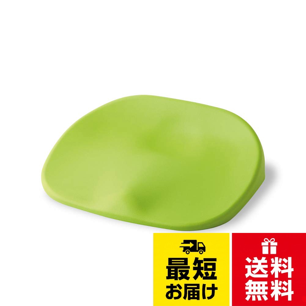 丈夫&適度な弾力でへたらずなが~く使える!。定位置にフィット! イスや床でもおしりがすべりにくい。テーブル・イスの高さ合わせに。汚れてもサッとふき取り。水拭きOK。おしりを支えてめざせ自然なS字ライン!。本体色:グリーンソニック クッション リビガク すくすくッション キッズ まっすぐ姿勢 LV-4139-G