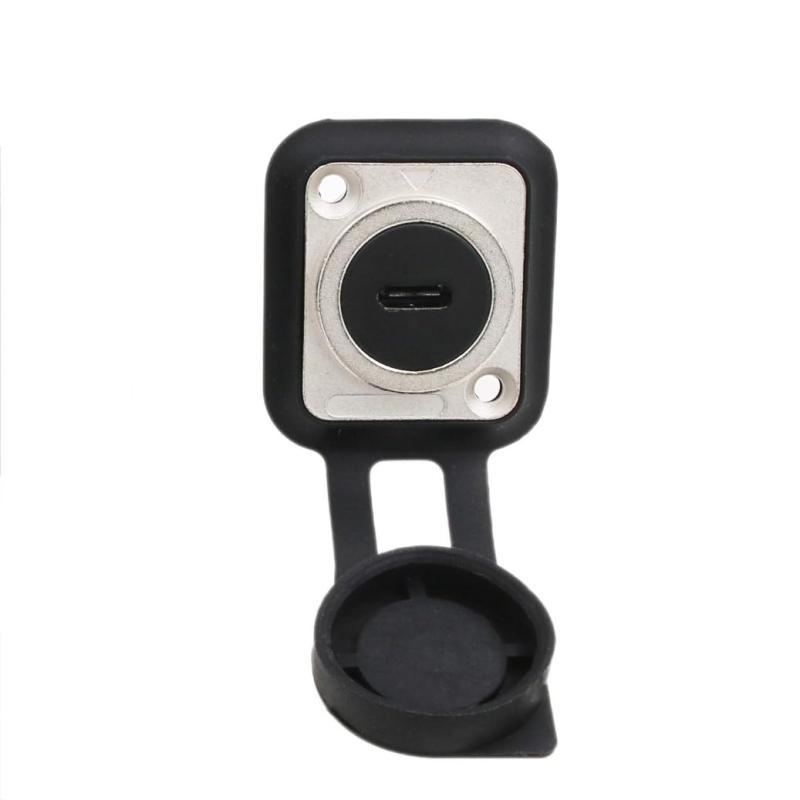 USB C Type-Cコネクタ。