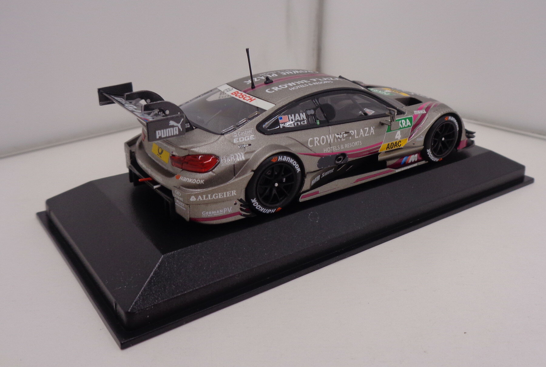 【中古】 その他 スケールミニカー(1/43) ミニチャンプス BMW M4 DTM (F82) Team RBM J.Hand DTM 2014 【C】 ※開封品・外箱に若干の傷み・デカール傷み・メーカー出荷時からの塗装ムラが多少ございます