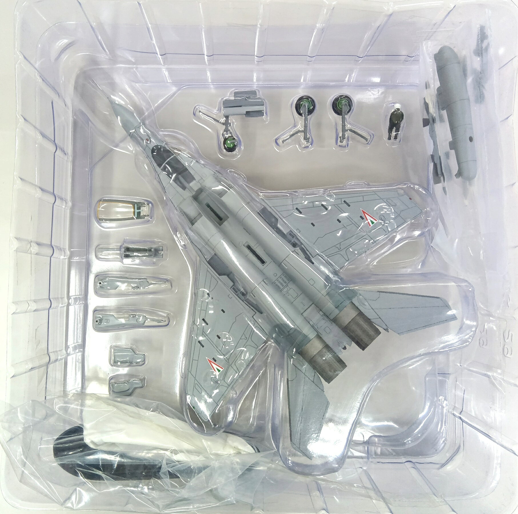 【中古】 その他 完成品(航空機) 軍用機 ホビーマスター 1/72 MIG-29A ファルクラム #Black04 ハンガリー空軍 第59戦術戦闘航空団 第1戦闘航空隊 プーマ 2010年代[HA6507] 【B】 ブリスター未開封 外箱傷み 微細な塗装ムラはご容赦下さい。