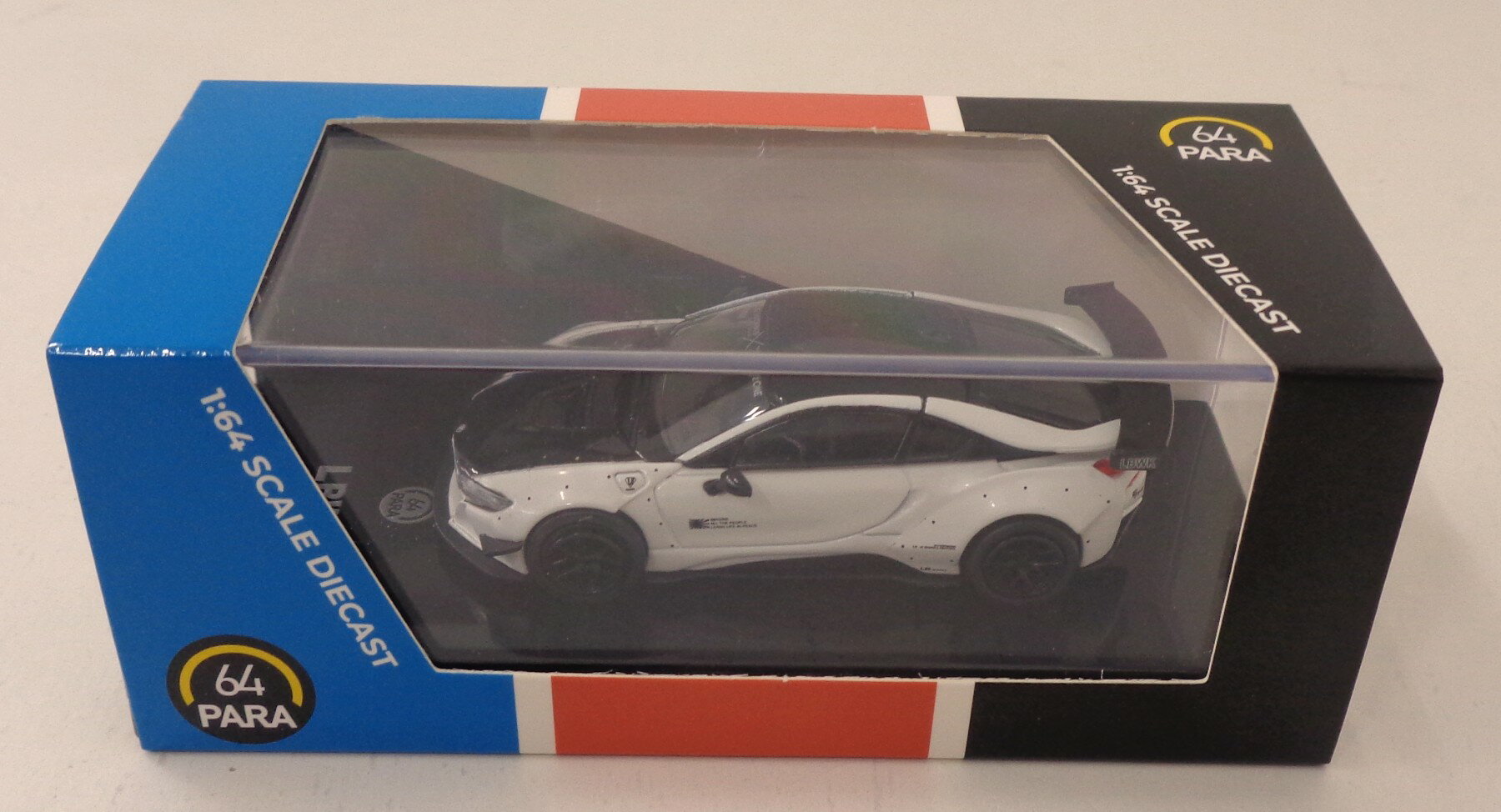 ����š� ����¾ ��������ߥ˥���(1/64������¾) PARAGON 1/64 ��Хƥ��������� BMW i8 �֥�å�/�ۥ磻�� ��B�� ���㴳�Υ��꡼�ֽ��ߵڤӥ�������¿�����ꡡ�����ʤ�������¿��������������Ϥ��Ƽϲ�����